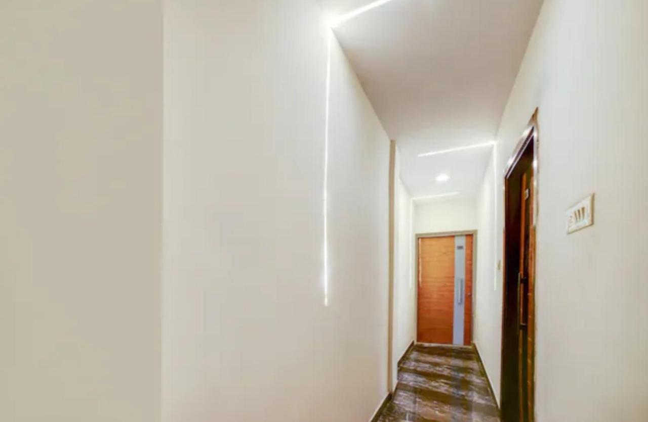 Hotel Nityaa Suites New Delhi Ngoại thất bức ảnh