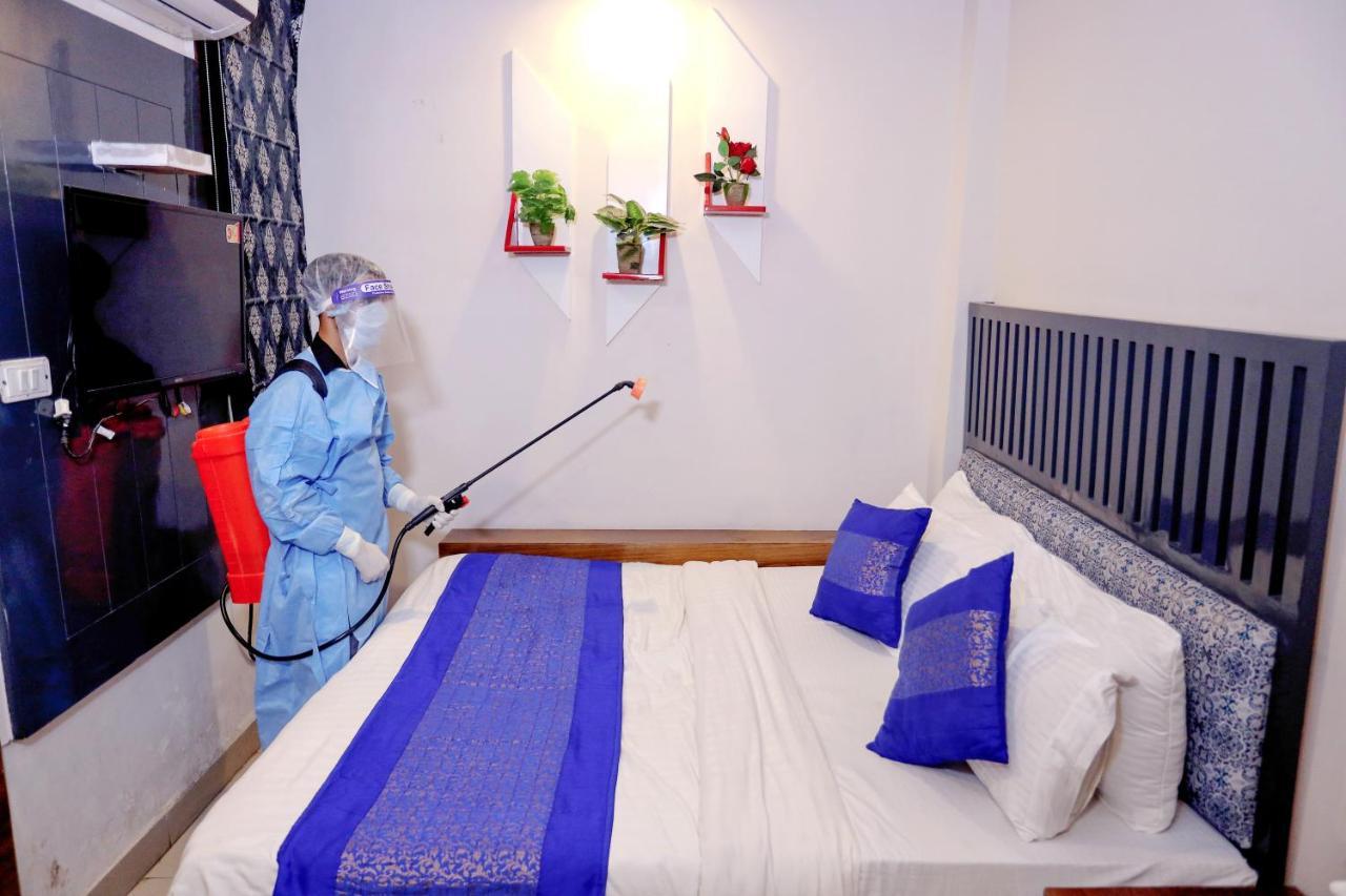 Hotel Nityaa Suites New Delhi Ngoại thất bức ảnh