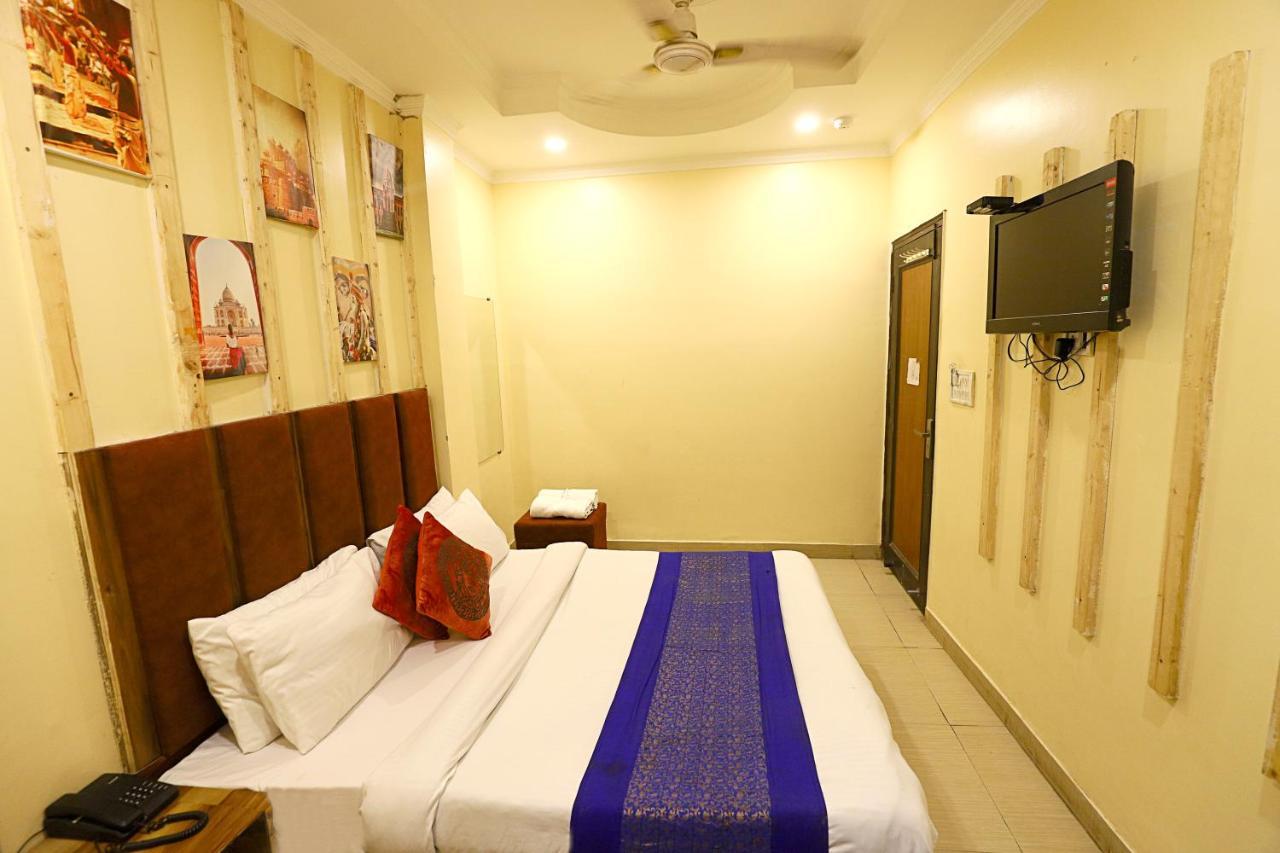 Hotel Nityaa Suites New Delhi Ngoại thất bức ảnh