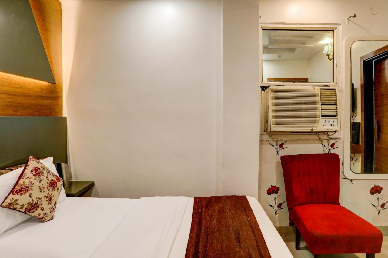 Hotel Nityaa Suites New Delhi Ngoại thất bức ảnh