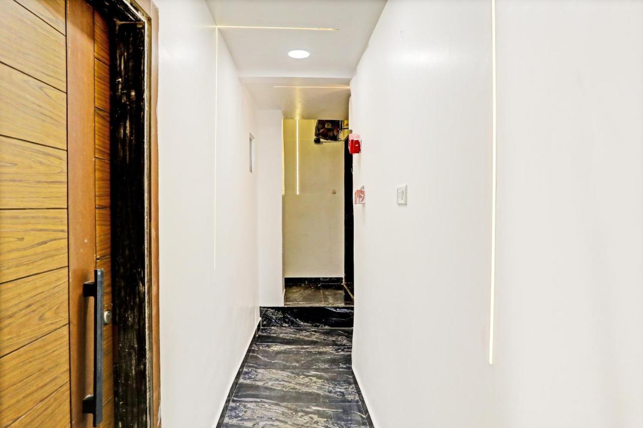Hotel Nityaa Suites New Delhi Ngoại thất bức ảnh