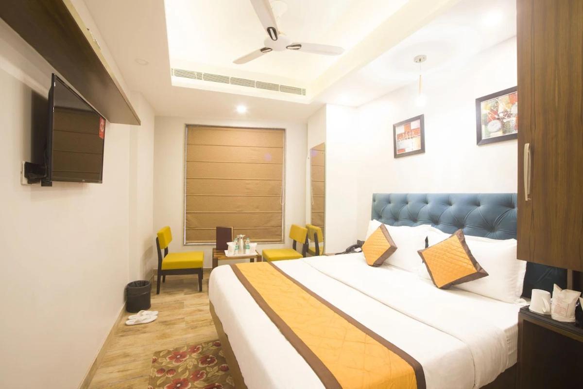 Hotel Nityaa Suites New Delhi Ngoại thất bức ảnh
